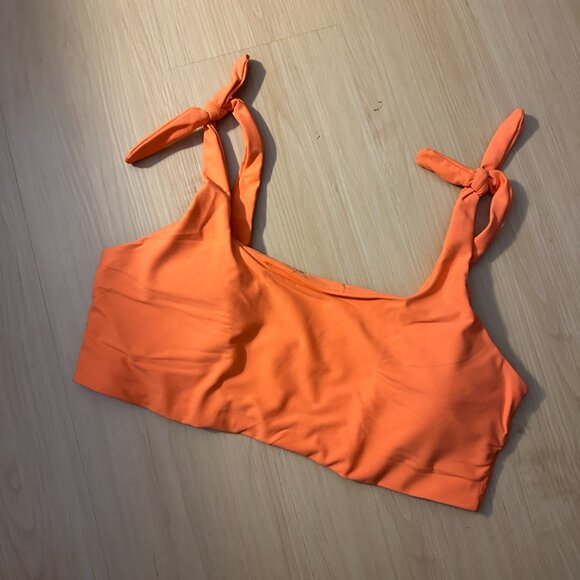 Powersoft Activewear Set (Bra Top + Biker Shorts) - Picture 2 of 8